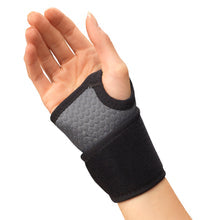 CHAMPION UNIVERSAL WRIST BRACE C-449