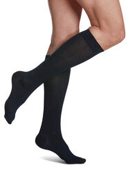 Sigvaris 220 Sea Island Cotton Women's 20-30mmHg Compression Sock