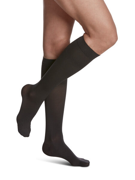 Sigvaris 840 Soft Opaque 20-30mmHg Knee High Compression Stockings